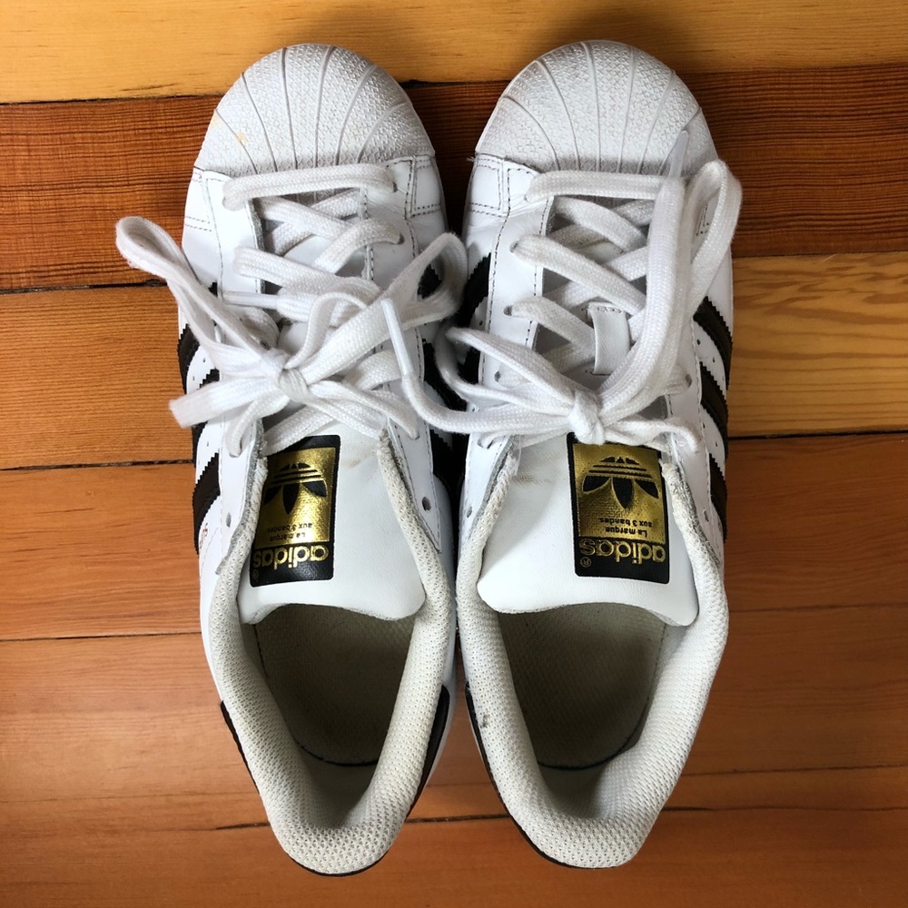 Adidas Superstar Sneakers